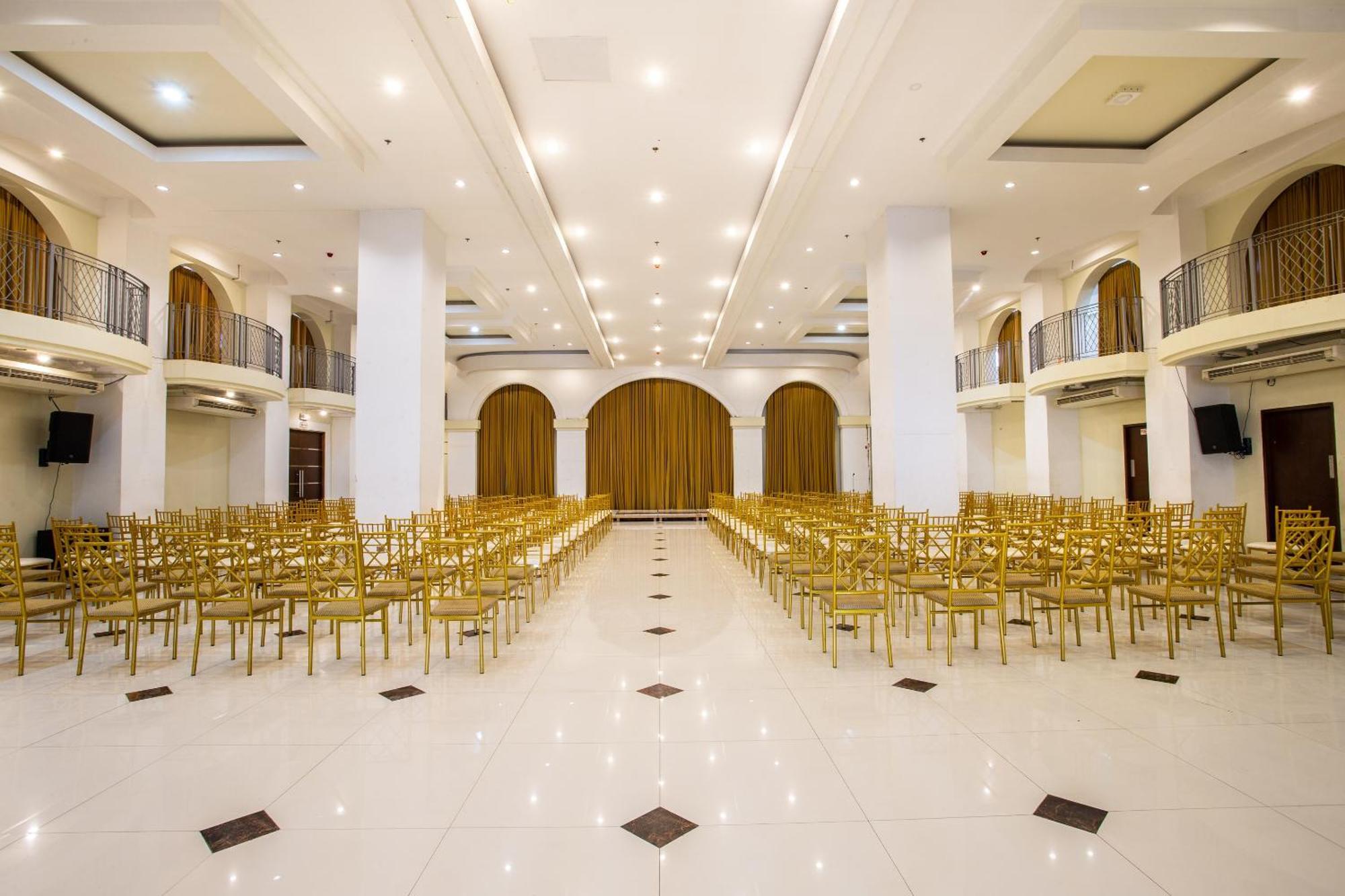 Capital O 460 World Palace Hotel Davao Exterior photo