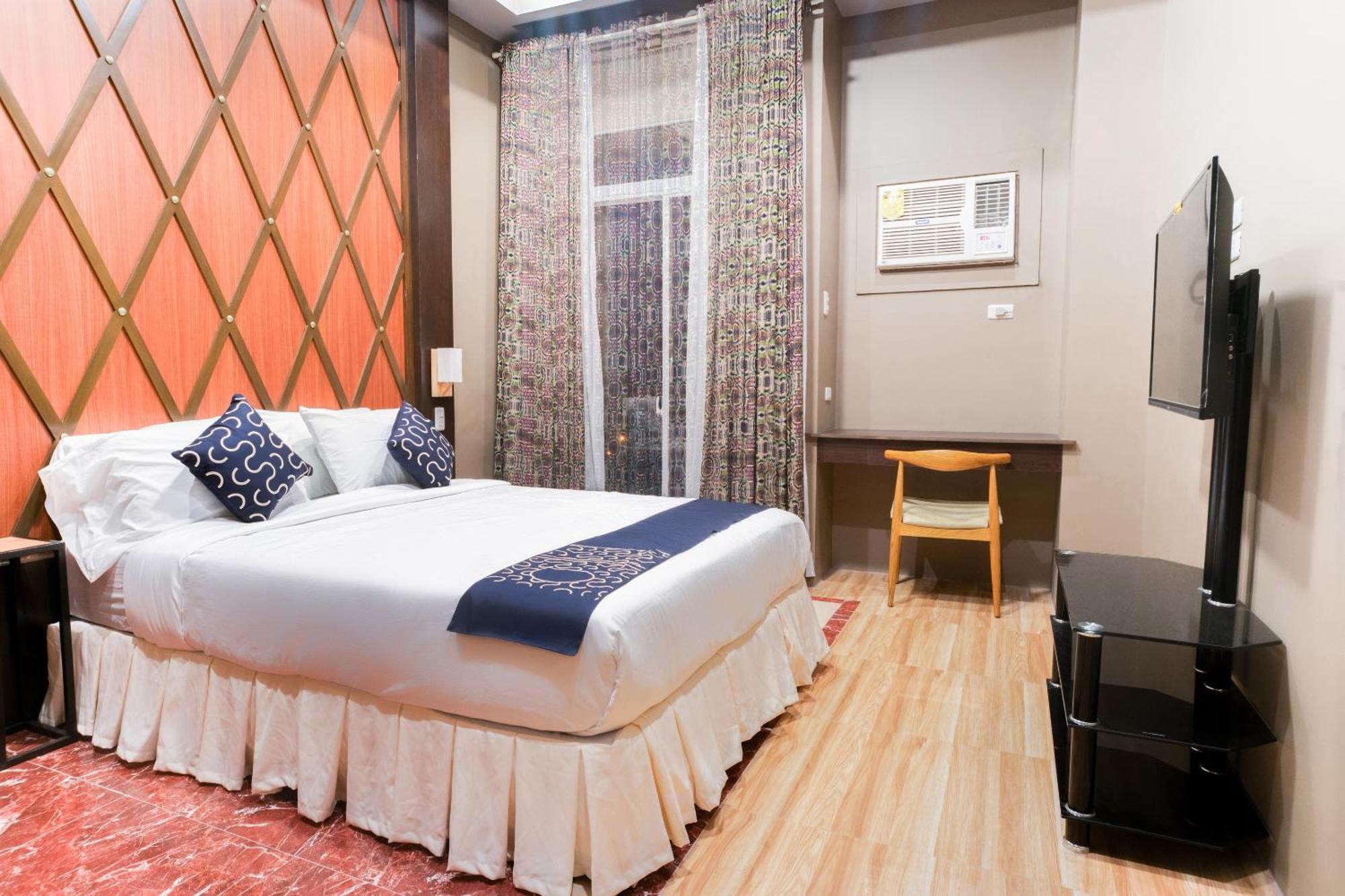 Capital O 460 World Palace Hotel Davao Exterior photo